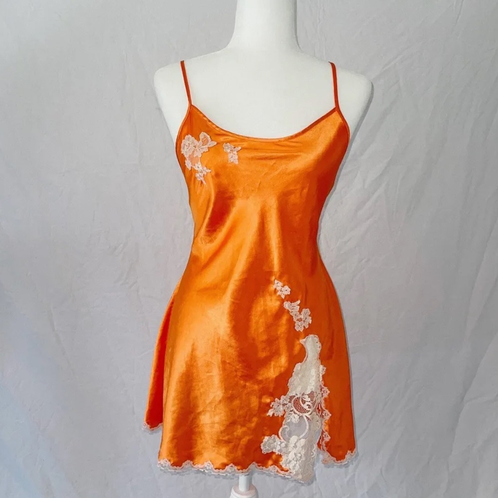Victoria’s Screte Y2K Slip Dress (Madison Beer)